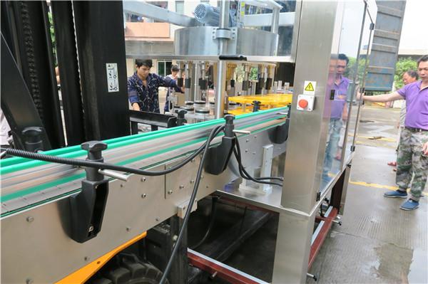 Алдыңғы / артқы автоматты жапсырма жаққыш машинасы Жабдық Speed 18000B / H