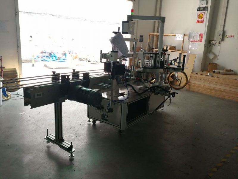 Қытай жалпақ бөтелкедегі қысымға сезімтал таңбалау машинасы бір жағынан немесе екі жағынан жабдықтаушы