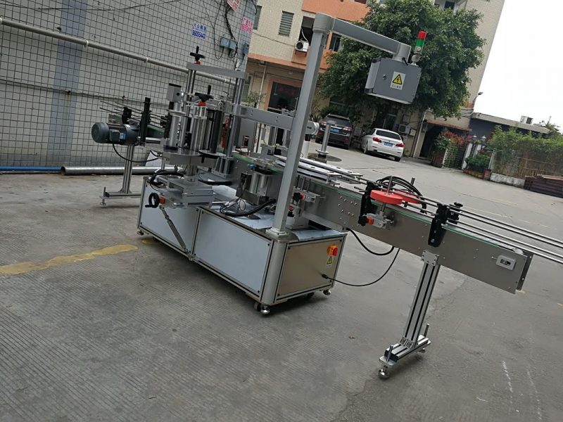 Қытайдың жылдамдығы 200BS / Min болатын өзіндік жабысқақ жапсырмаларды жапсыру машинасы